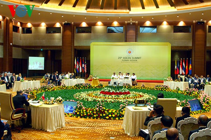 25th ASEAN Summit focuses on East Sea - 5