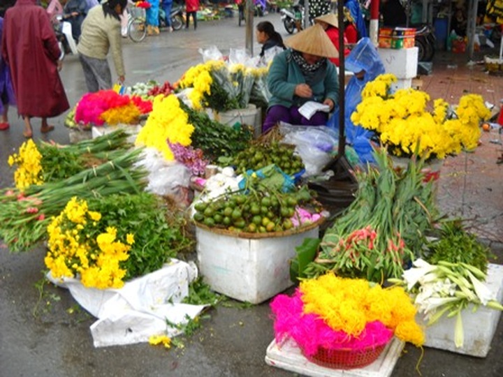 Unique Hue bamboo flowers brighten Tet Ceremonies - 10