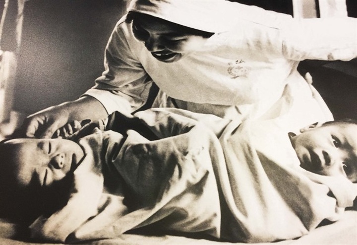 Hue exhibition gives voice to Agent Orange victims - 2