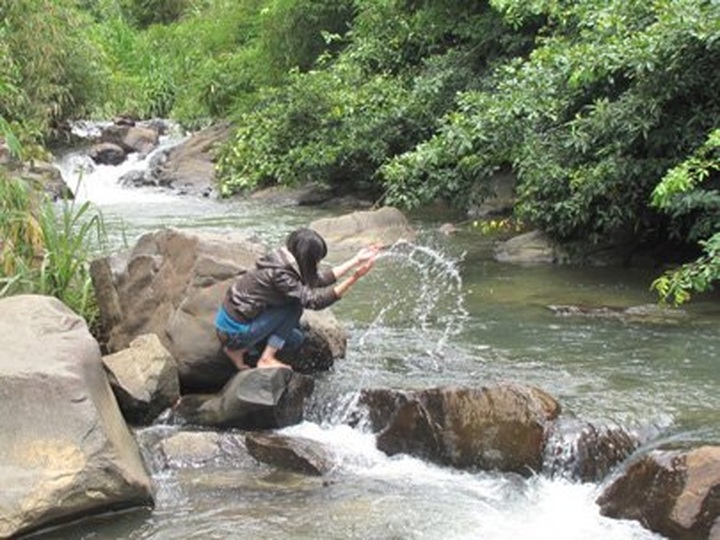 Primitive Suoi Mo awaits tourist footprints - 1