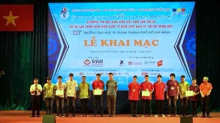 HCM City hosts qualifier round of international IT contest - 1
