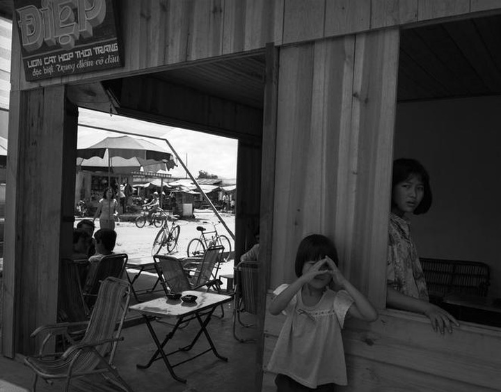 Vietnamese life in the 1990s - 34