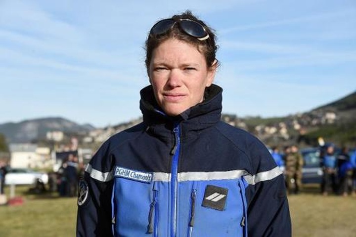Female officer finds Germanwings black box on first day on job - 1