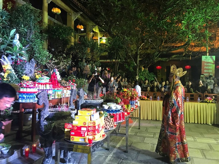 Requiem for road traffic victims held in Vietnam - 4