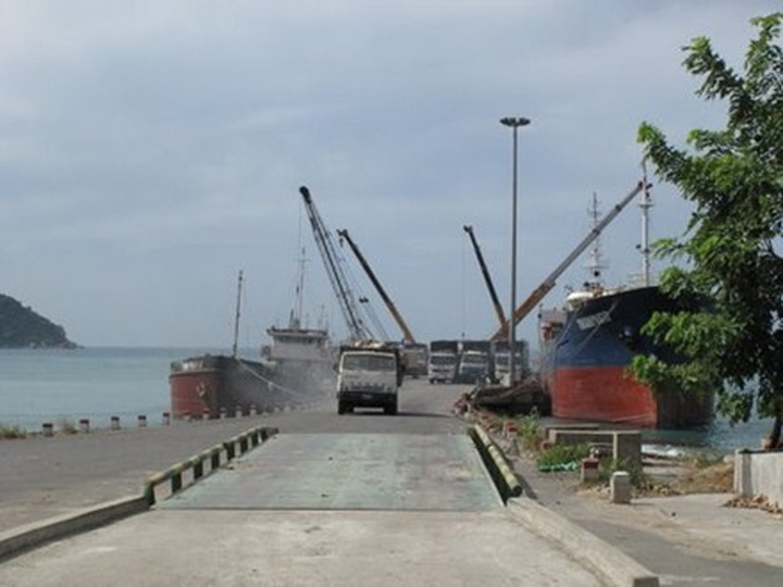 VietinBank sues Vung Ro port operator for debt delay - 1