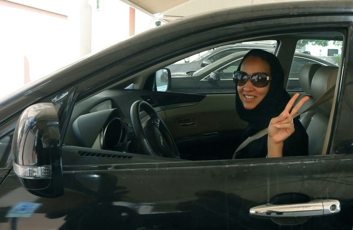 Saudi Arabia allows women to drive, in historic move - 1
