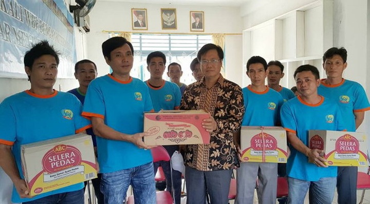 Indonesia releases 42 Vietnamese fishermen - 1