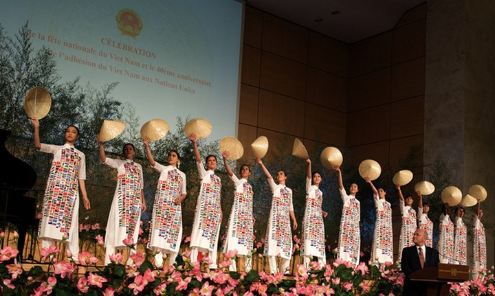 Ao Dai fashion show at UN headquarters - 2