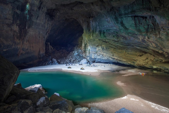 The beauty of Son Doong cave shown on int'l media sites - 3