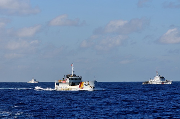 Japanese journalist opens photo exhibition on Hoang Sa - 3