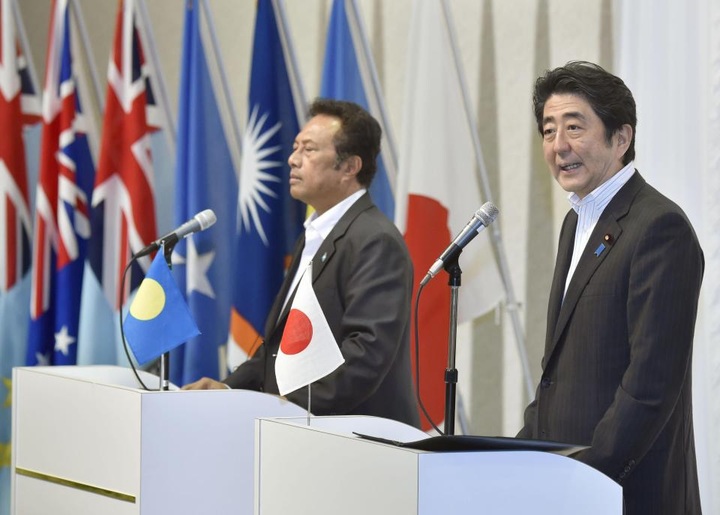 Japan pledges climate change aid to Pacific island nations - 1
