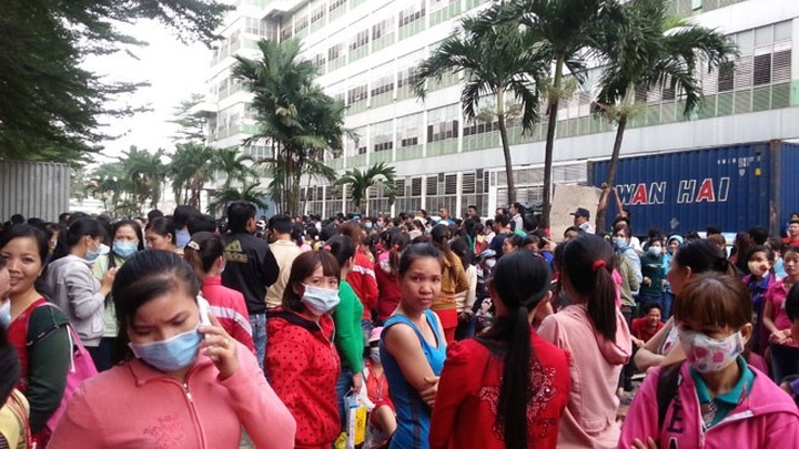 Vietnam draws on international experience in labour dispute settlement - 1