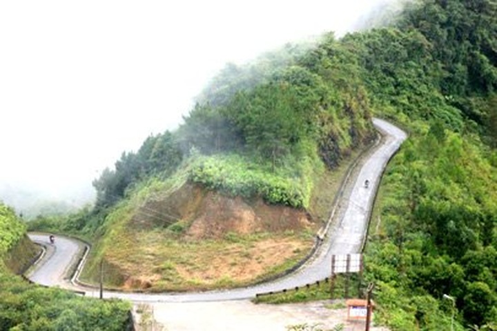 Knocking on Quan Ba skydoor - 2 Knocking on Quan Ba skydoor - 2