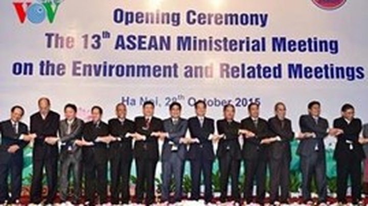 ASEAN ministers adopt statement on climate change - 1