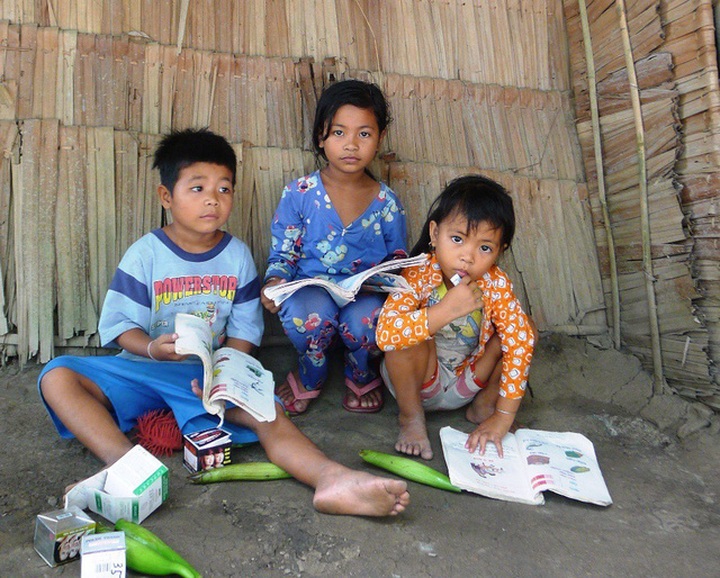 Family struggles as parents suffer illness - 2