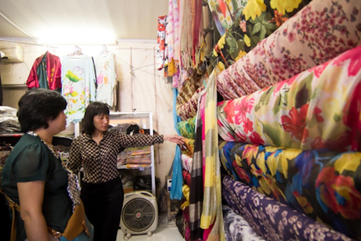 A walk through Van Phuc Silk Village in modern times - 1 A walk through Van Phuc Silk Village in modern times - 1