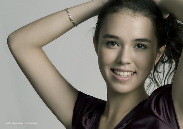 Vietnamese girl listed among top 25 sexiest beauty queens - 2 Vietnamese girl listed among top 25 sexiest beauty queens - 2