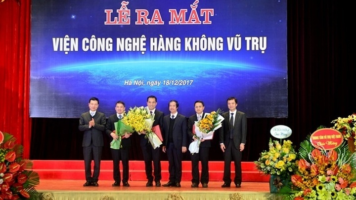 Vietnam’s Aerospace Engineering School established - 1