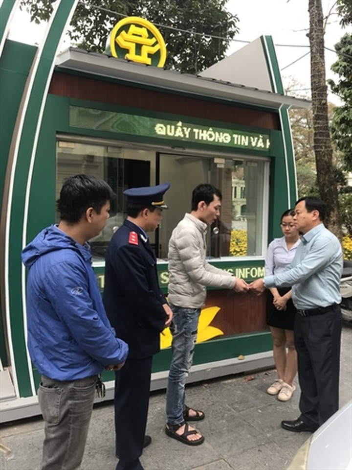 Taxi driver fined for overcharging tourists - 1 Taxi driver fined for overcharging tourists - 1