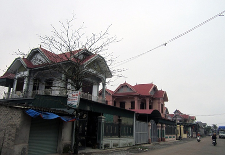 Commune turns trash into treasure - 9