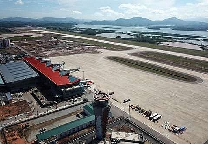 Quang Ninh to HCM City flight tickets ready for sale - 1