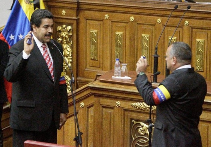 Nicolas Maduro sworn in as Venezuelan president - 1