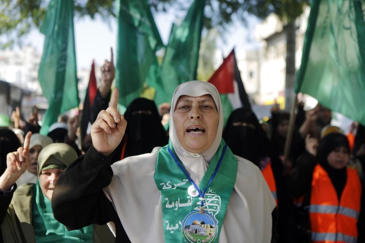 Palestinian war of words mars Arafat anniversary - 1