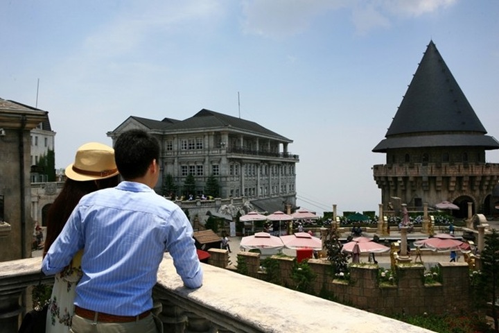 French Village’ opens to tourists at Ba Na Mountain - 6 French Village’ opens to tourists at Ba Na Mountain - 6