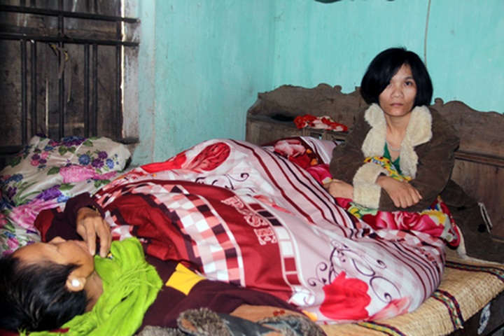 DTiNews readers donate VND385.7 million family of dioxin victims - 3