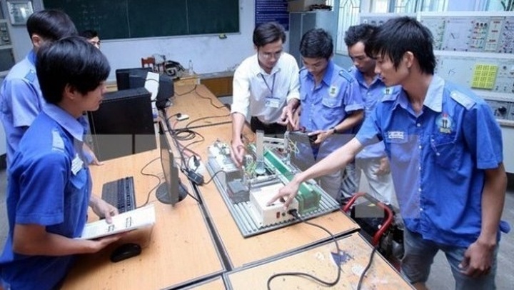 Vietnam, UK intensify cooperation in occupational education - 1