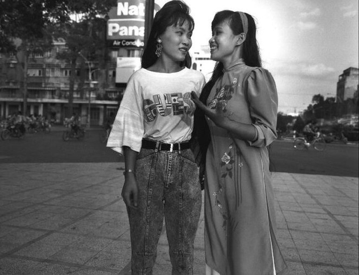 Vietnamese life in the 1990s - 7