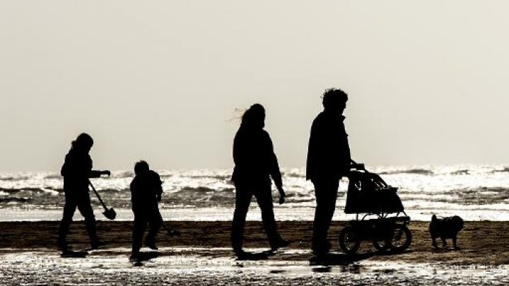 A tall story: Why do the Dutch tower over us? - 1