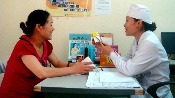 Increased focus on women needed in national HIV response: experts - 1