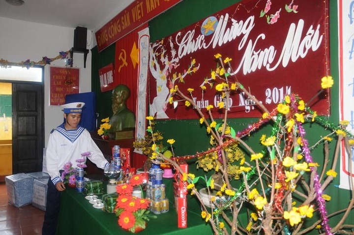 Tet preparations at Truong Sa Islands - 8 Tet preparations at Truong Sa Islands - 8