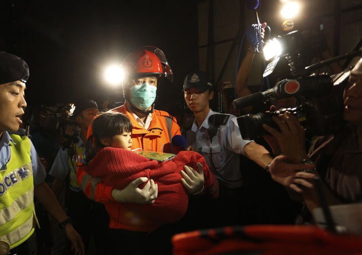 Boat sinks off Hong Kong after collision; 25 dead - 1