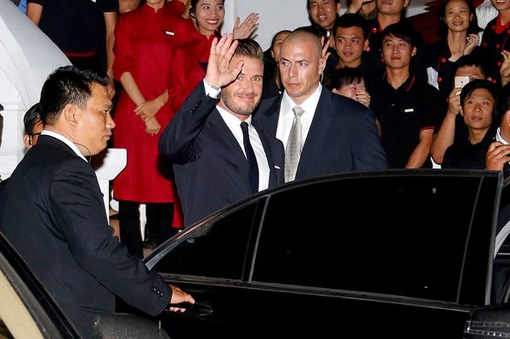 David Beckham stirs up Hanoian fans fever - 8 David Beckham stirs up Hanoian fans fever - 8