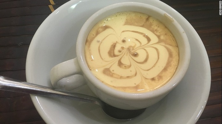 CNN suggests 10 dishes visitors should try in Vietnam - 8