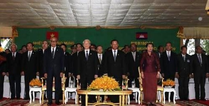 Vietnam-Cambodia Friendship Monument inaugurated - 1 Vietnam-Cambodia Friendship Monument inaugurated - 1