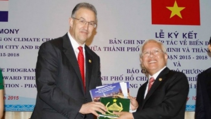 HCMC, Rotterdam co-operate in climate change response - 1
