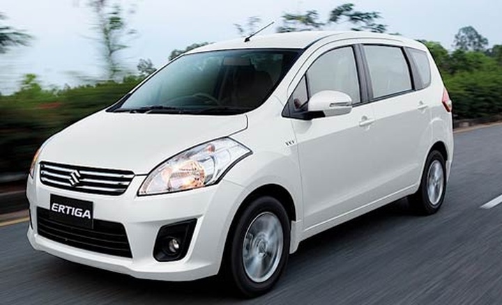 Economy car manufacturers seek entry to Vietnamese market - 1