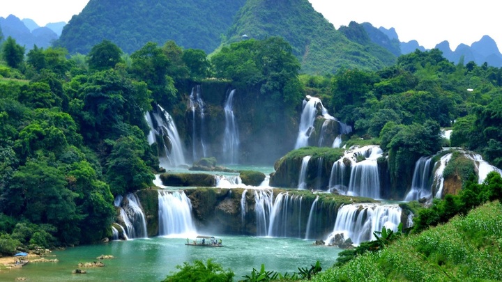 PM approves planning for Ban Gioc waterfall tourist site - 1