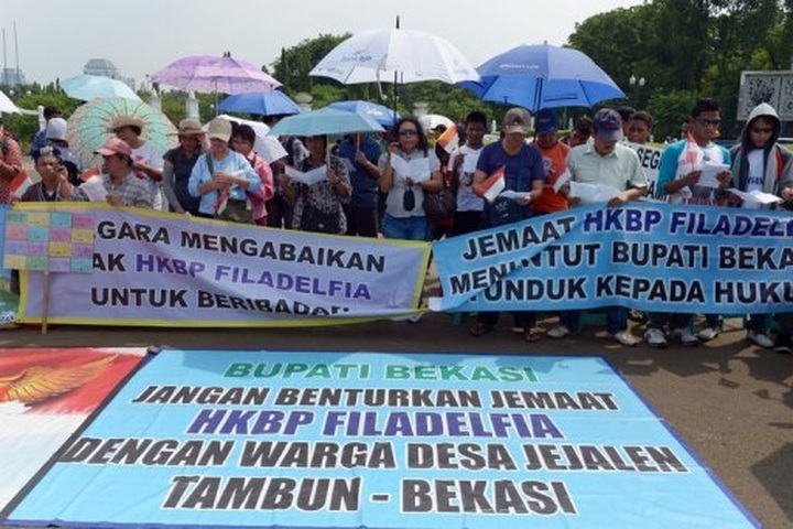 Indonesian minority Christians brace for Christmas torment - 1