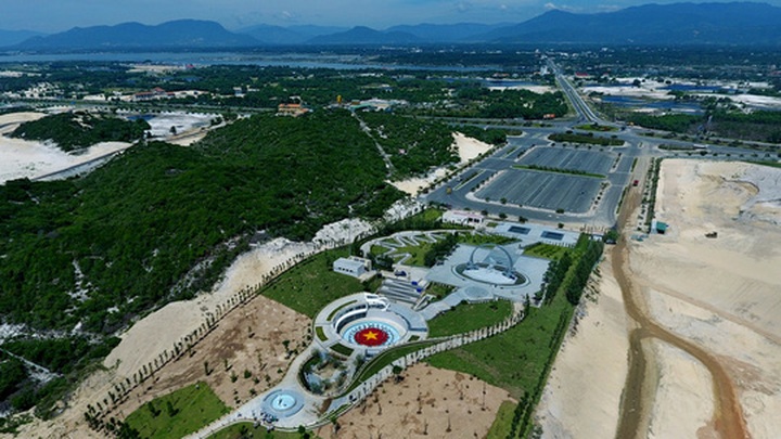 South Reef memorial site opens - 4