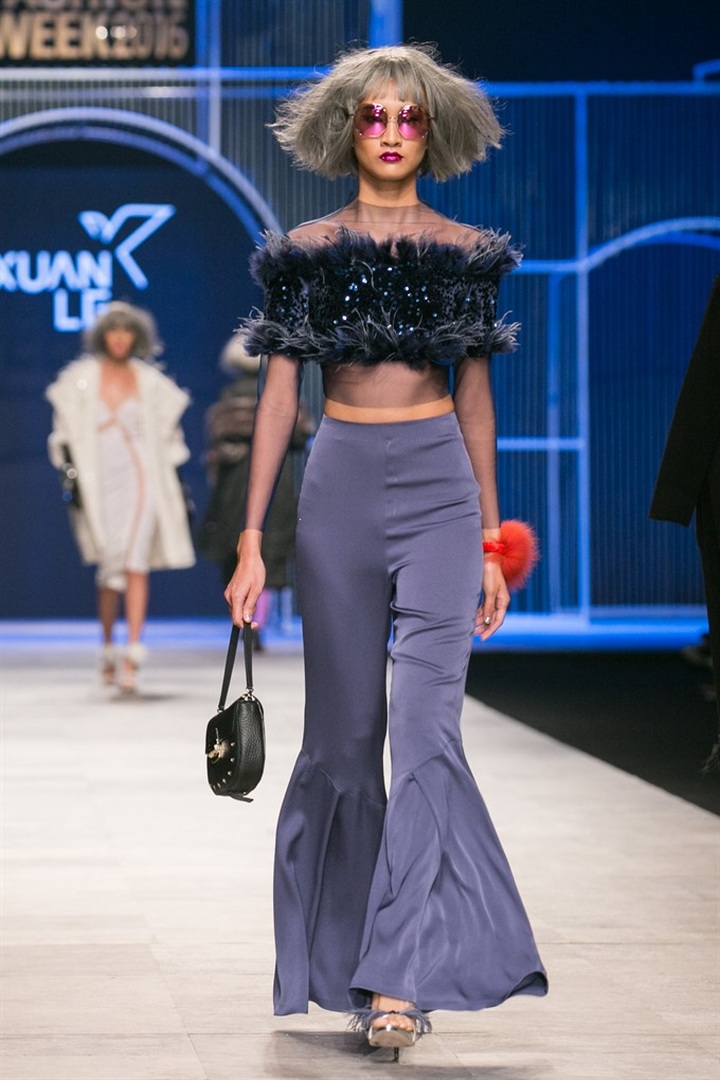 VIFW show dominates fashion season in Hanoi - 10