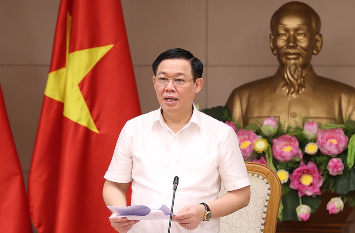 Inflation to be curbed below 4%: Deputy PM - 1