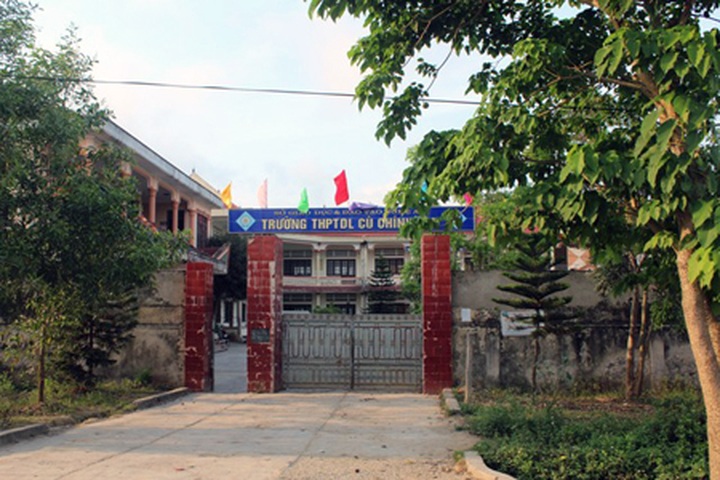 School cashier misappropriates funds - 1