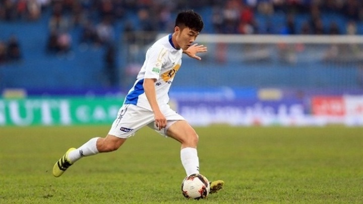 Midfielder Luong Xuan Truong in Football Tribe’s Asia XI for March - 1