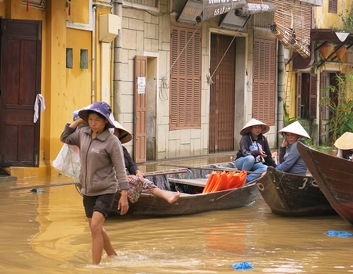 Rain engulfs central provinces - 2