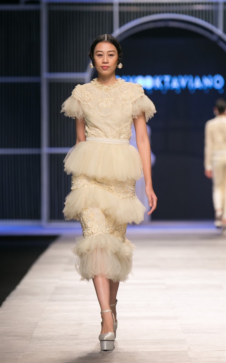 VIFW show dominates fashion season in Hanoi - 7