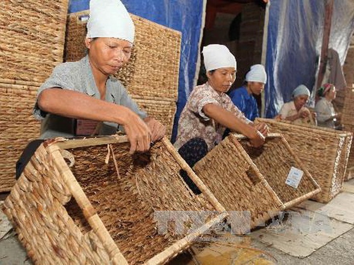 Workshop highlights role of design in handicraft trade - 1